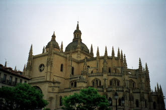 Segovia, Spain
1998-11-13