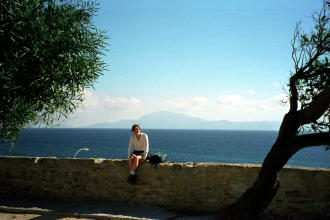 Morocco in the distance
Tarifa, Spain
1998-11-22