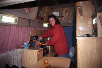 Anita
Amiens, France
1999-11-16